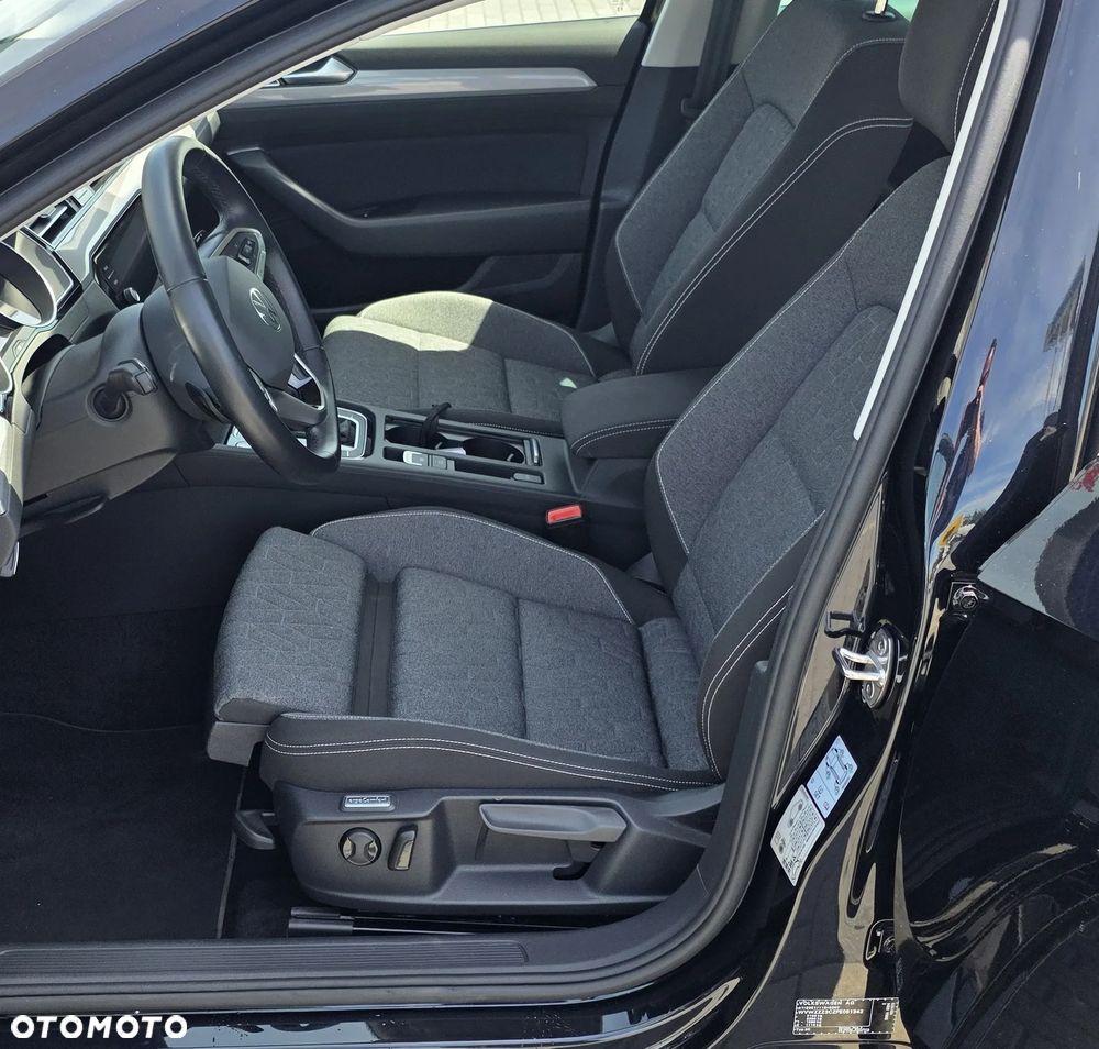 Volkswagen Passat 2.0 TSI Business DSG - 9