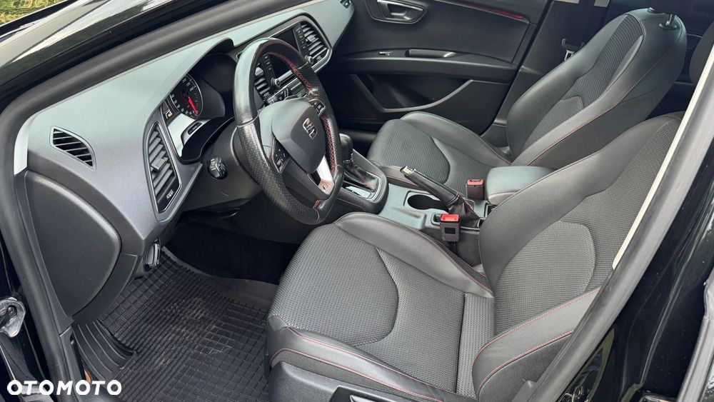 Seat Leon 2.0 TDI DPF Ecomotive DSG FR - 8