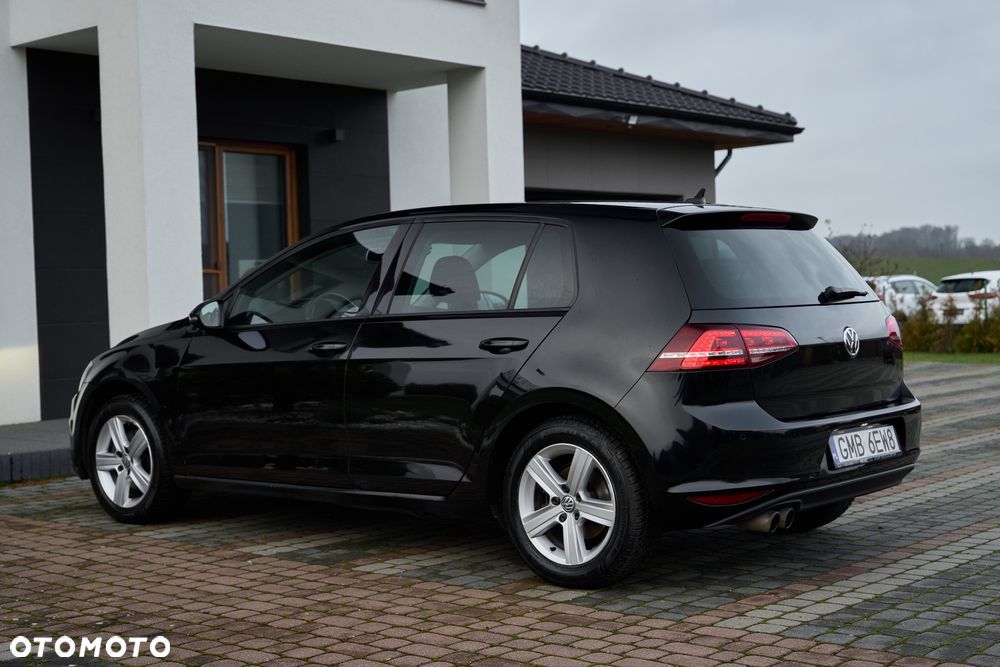 Volkswagen Golf 1.4 TSI BMT Highline DSG - 8