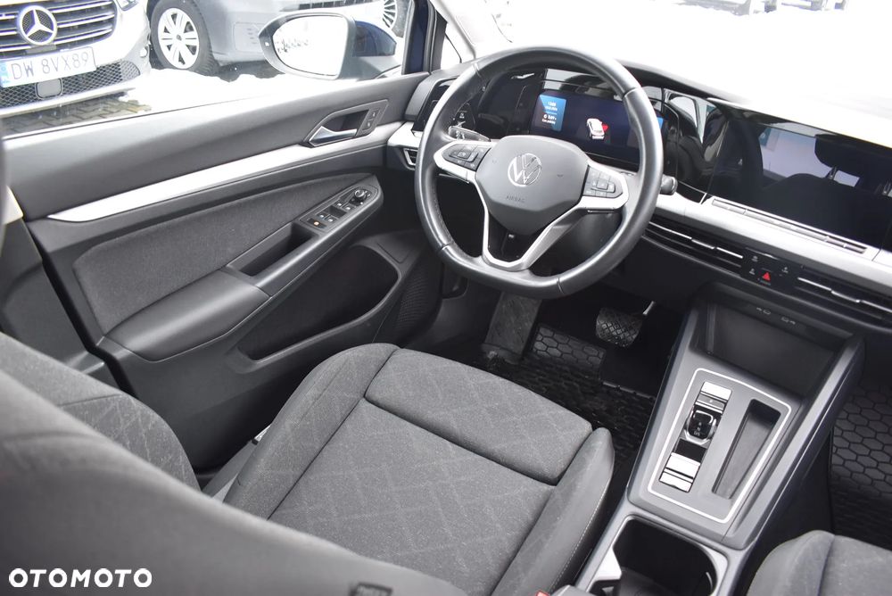 Volkswagen Golf 1.5 eTSI OPF DSG Life - 21