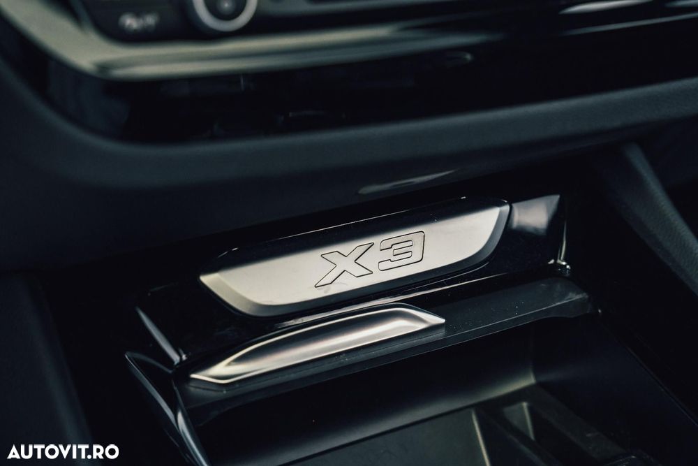 BMW X3 - 32
