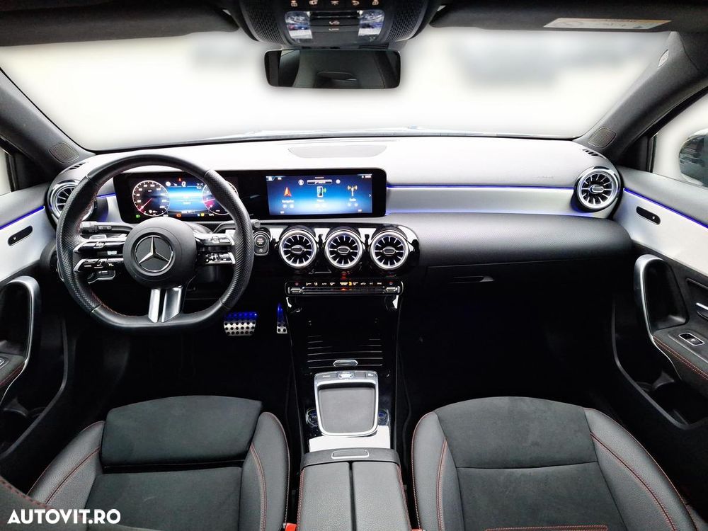 Mercedes-Benz A 200 7G-DCT Edition AMG Line - 13