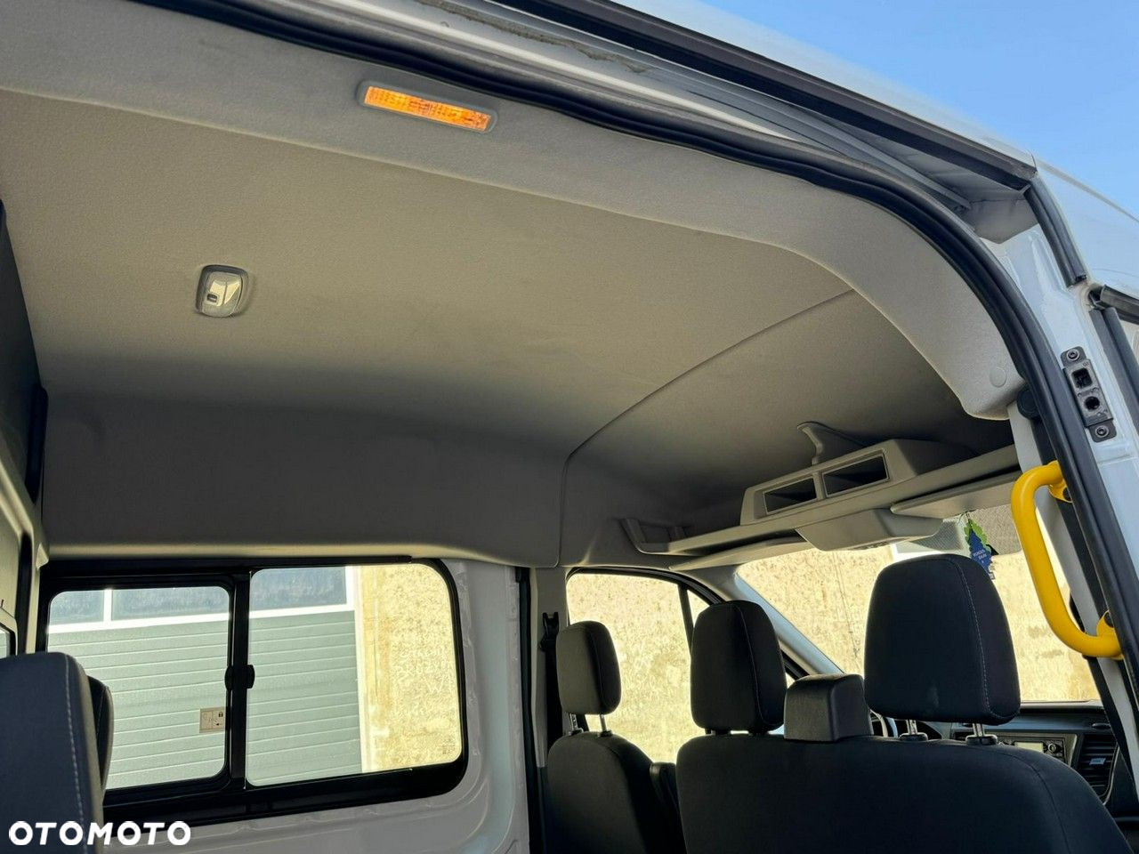Ford Transit - 17