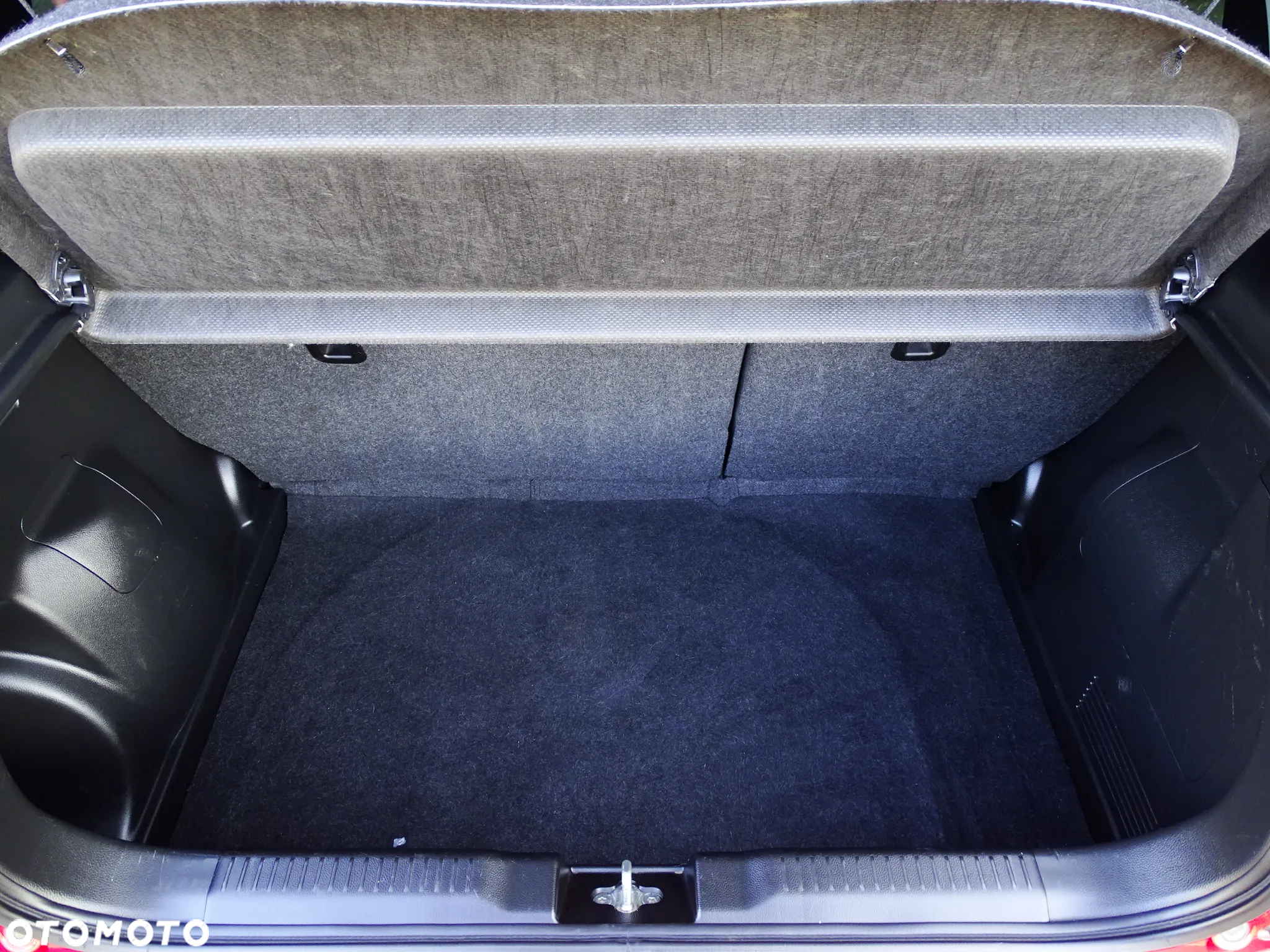 Suzuki Swift 1.2 Premium Plus - 39