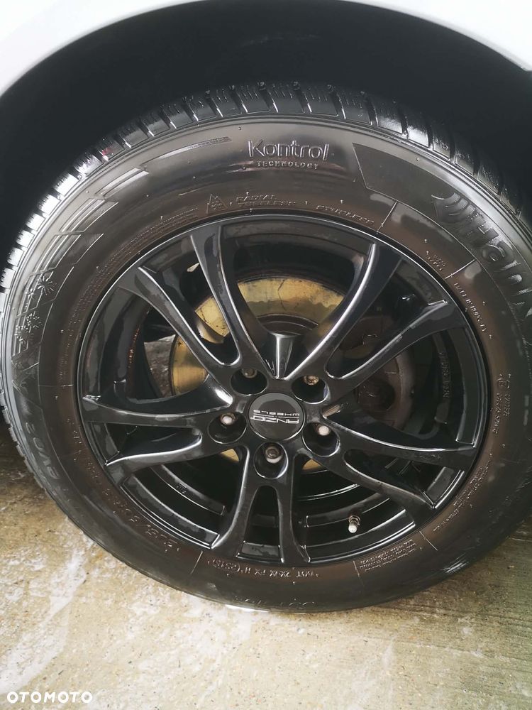 Mitsubishi Lancer 1.6 Inform - 21