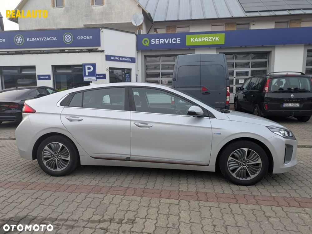 Hyundai IONIQ electric Premium - 9