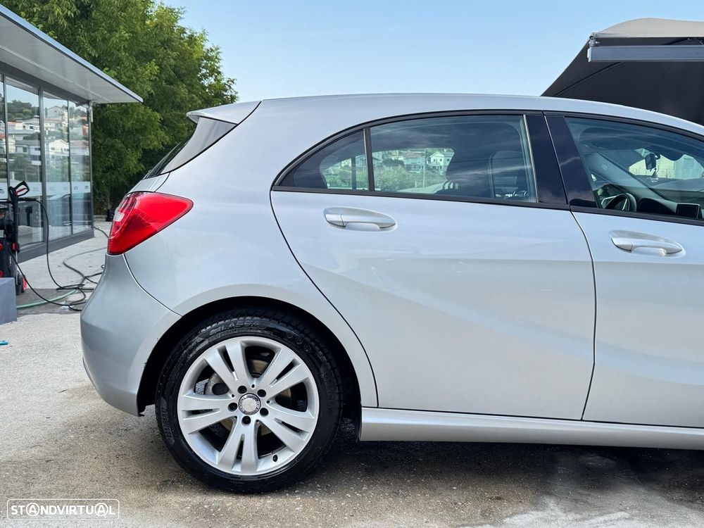 Mercedes-Benz A 180 CDI BlueEFFICIENCY - 7
