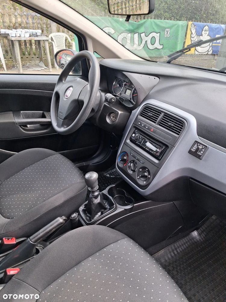 Fiat Punto - 12