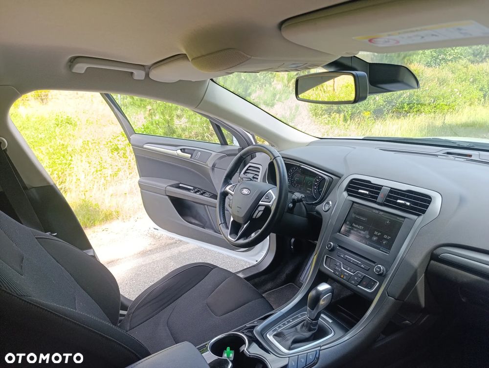 Ford Mondeo 2.0 TDCi STart-Stopp PowerShift-Aut Titanium - 25