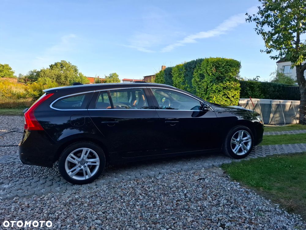Volvo V60 - 35