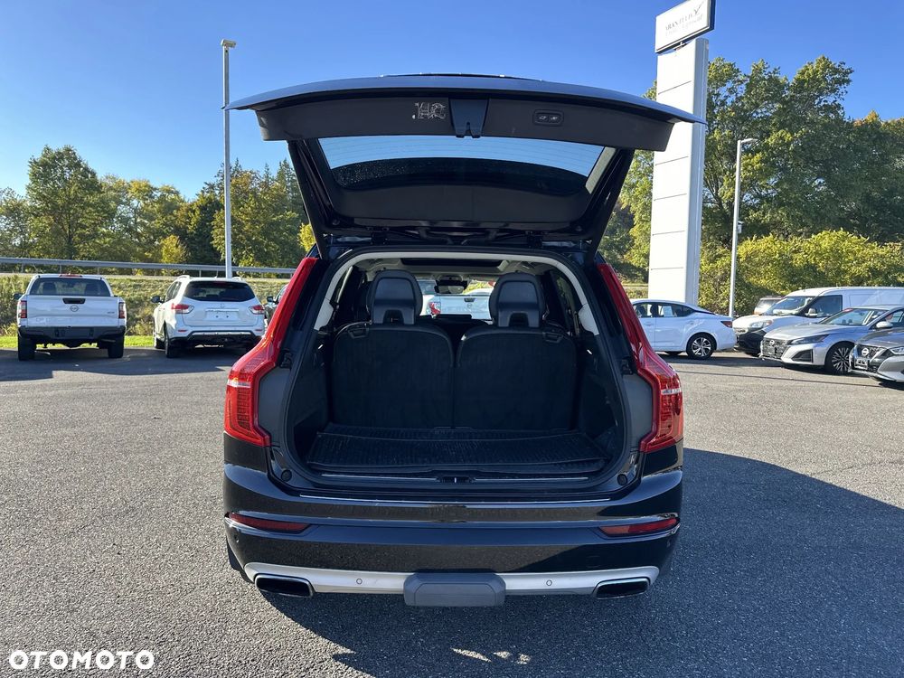 Volvo XC 90 - 5
