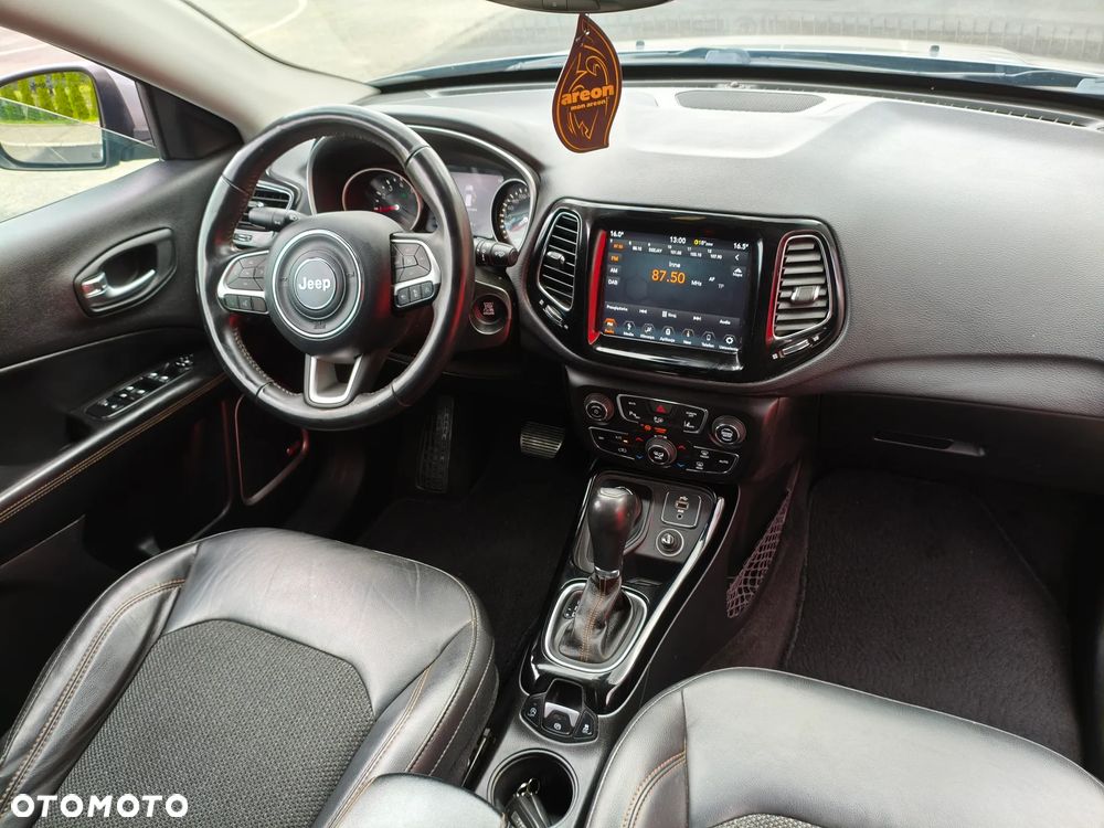 Jeep Compass - 20