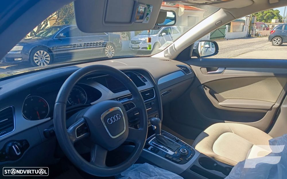 Audi A4 Avant 2.0 TDi Advance Multitronic - 6