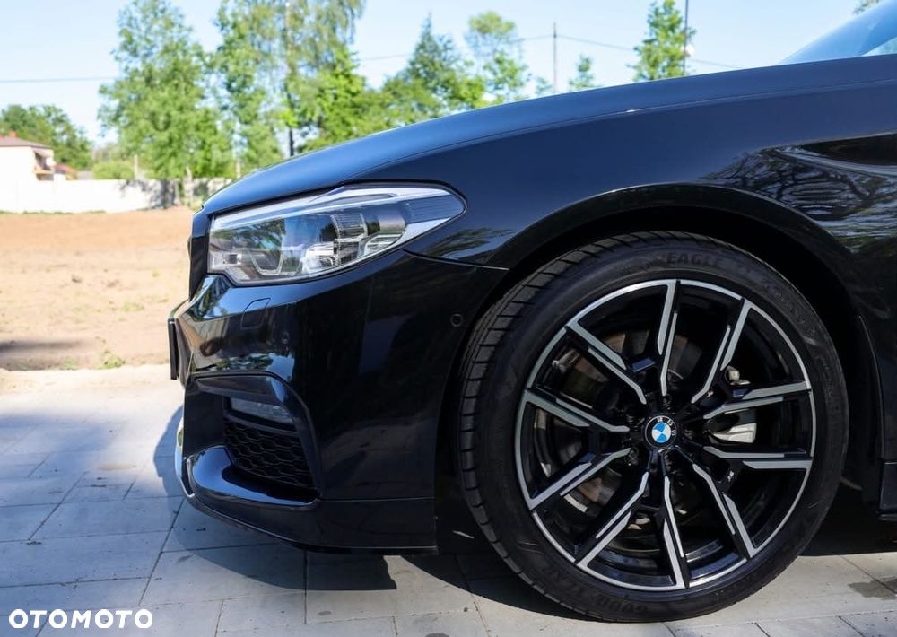 BMW Seria 5 520d M Sport sport - 3