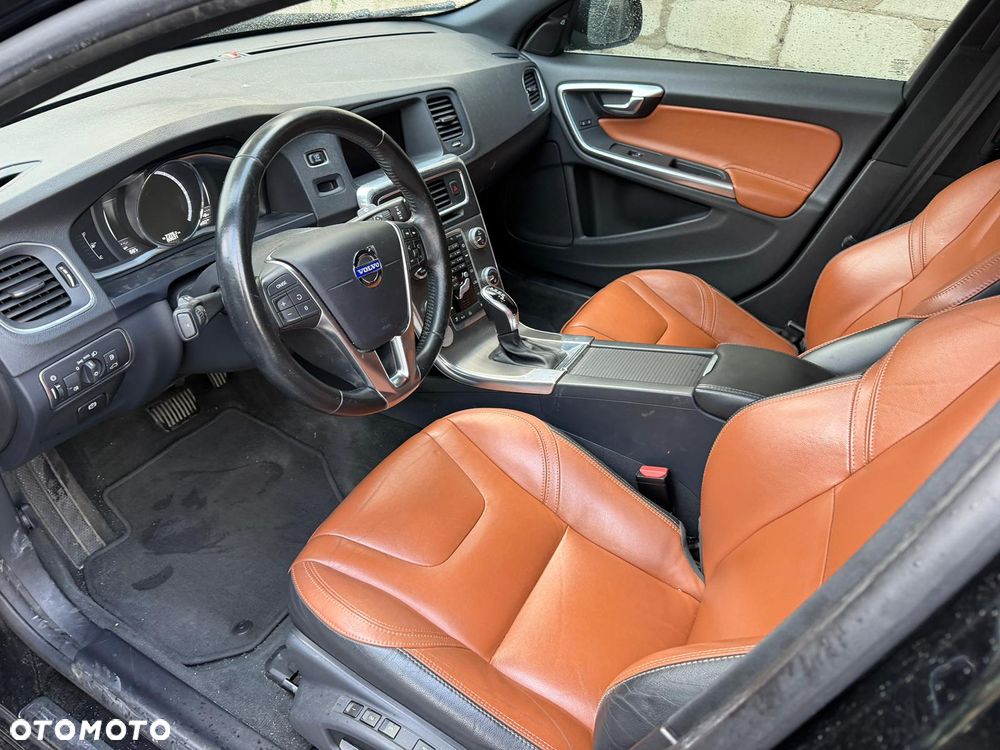Volvo S60 T5 Geartronic Momentum - 8