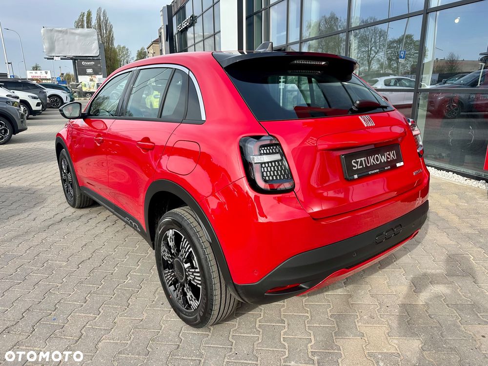Fiat 600 1.2 Turbo Hybrid eDCT - 5