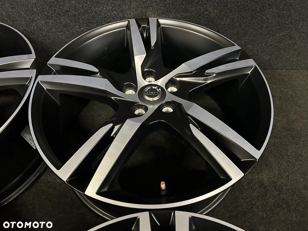 Alufelgi Volvo XC40, XC60, V60, S60 19 cali 5x108 4szt. Ładne! - 11