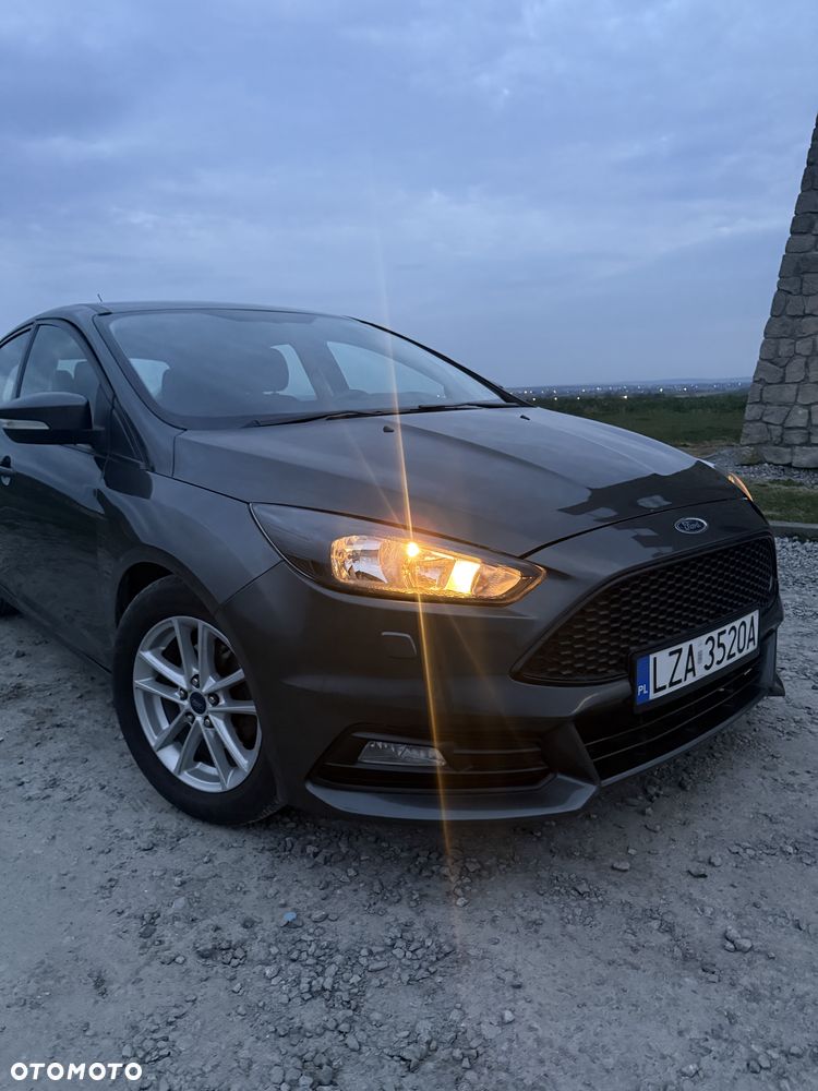 Ford Focus - 5