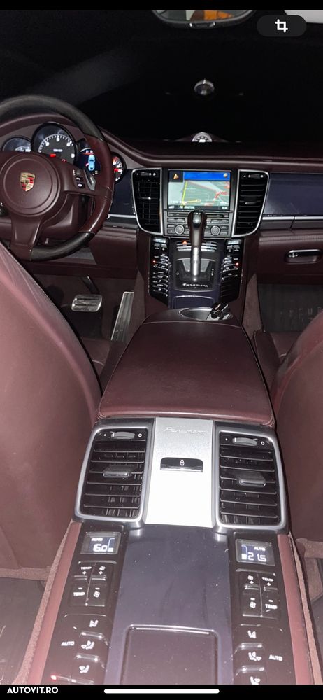Porsche Panamera - 7