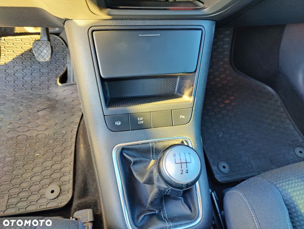 Volkswagen Golf Plus 1.6 TDI DPF Team - 24