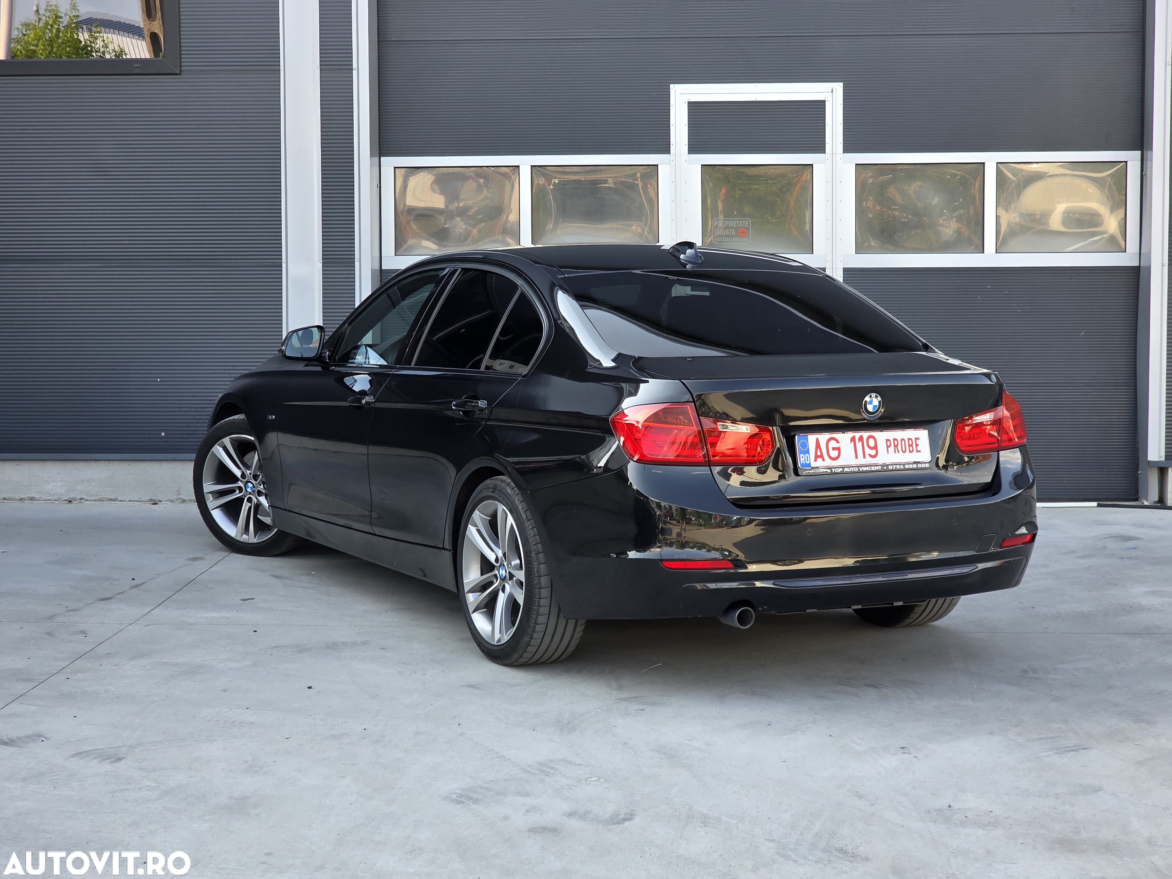 BMW Seria 3 320d Aut. Sport Line - 4
