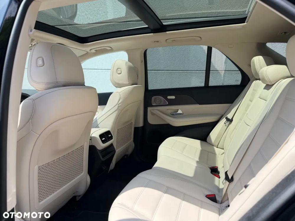 Mercedes-Benz GLE 350 e 4Matic 9G-TRONIC AMG Line - 20