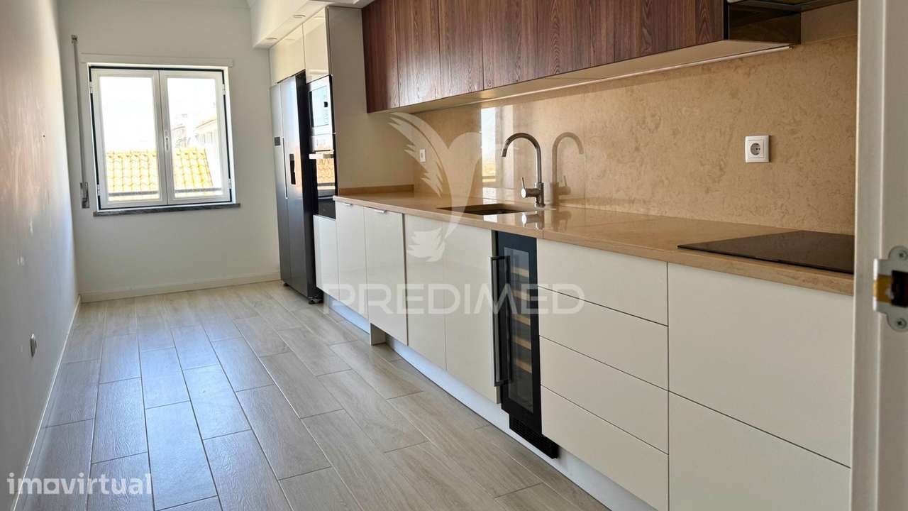 Apartamento T3 - Pronto a habitar no centro de Beja - Grande imagem: 4/27