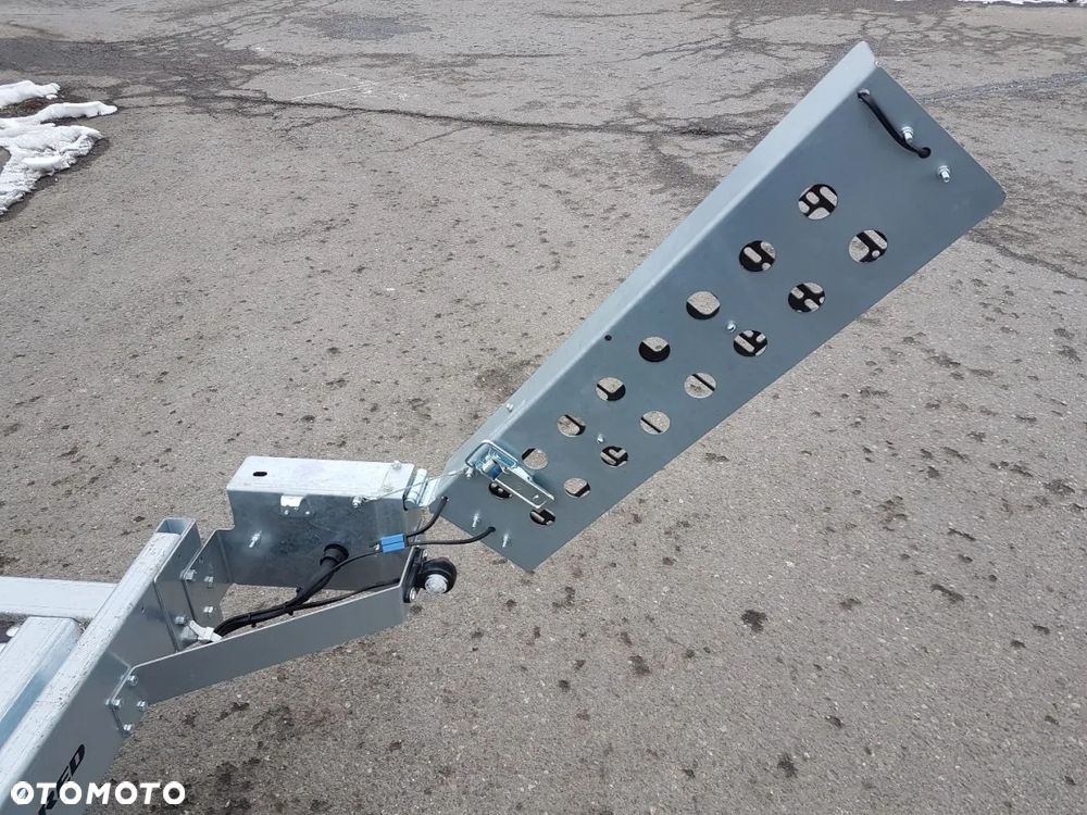 TEMARED Multitransporter 3318c 1,5T - 8