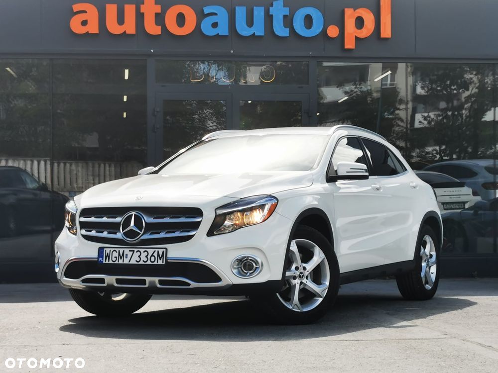 Mercedes-Benz GLA 250 7G-DCT UrbanStyle Edition - 3