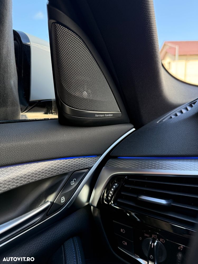 BMW Seria 5 530e Aut. M Sport Edition - 26
