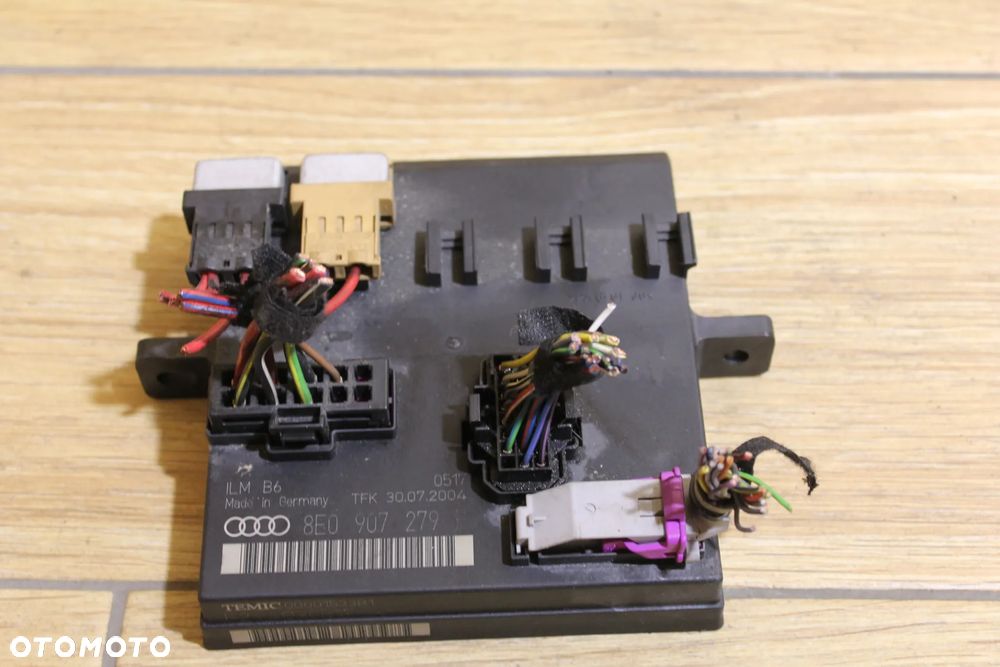 Sterownik Świateł Moduł  Audi A4 B6 1,9TDI