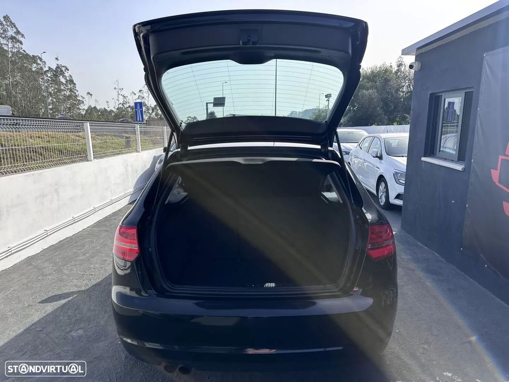 Audi A3 Sportback 1.9 TDi Sport - 9