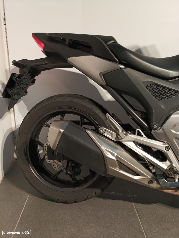 Honda NC750X DCT - 4