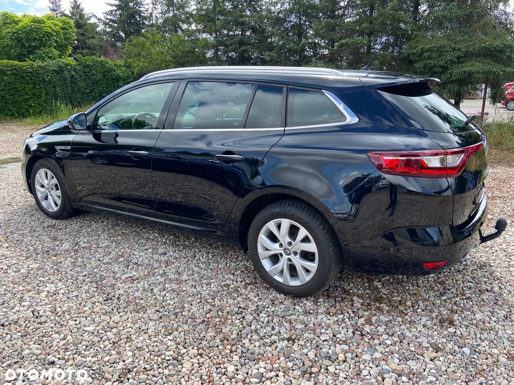 Renault Megane BLUE dCi 115 EDC BOSE EDITION - 11