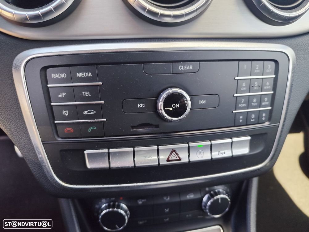 Mercedes-Benz CLA 200 d Urban - 19