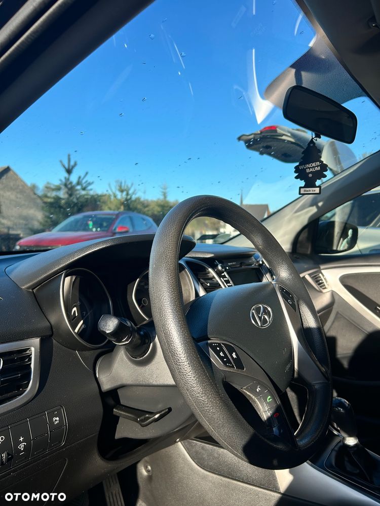 Hyundai i30 1.4 Classic - 8