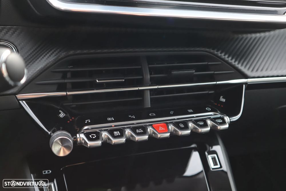 Peugeot 208 PureTech 100 EAT8 Allure Pack - 21