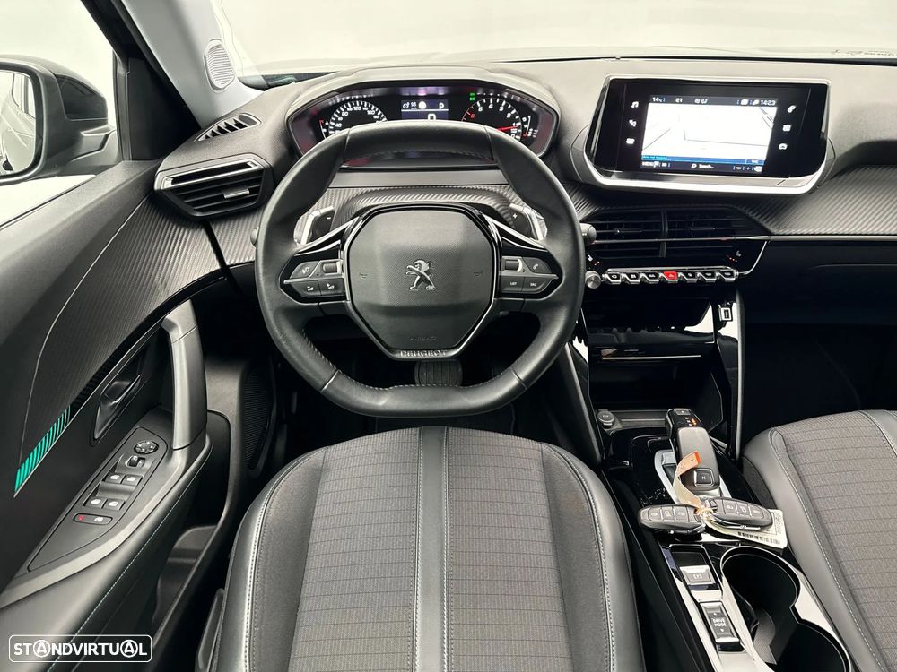 Peugeot 2008 1.2 PureTech Allure Pack EAT8 - 7