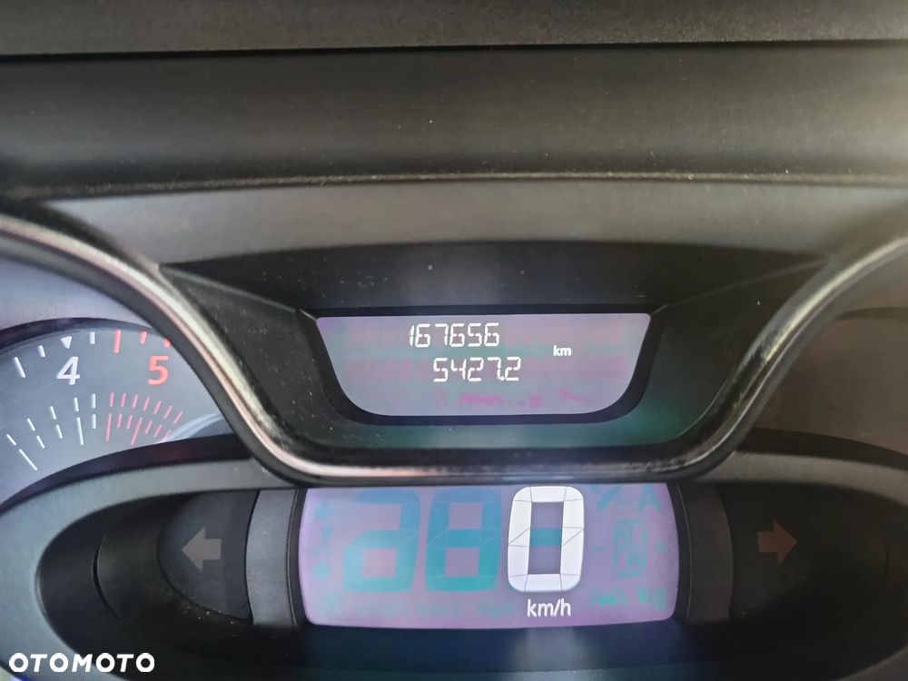 Renault Captur 1.5 dCi Energy Night&Day - 16