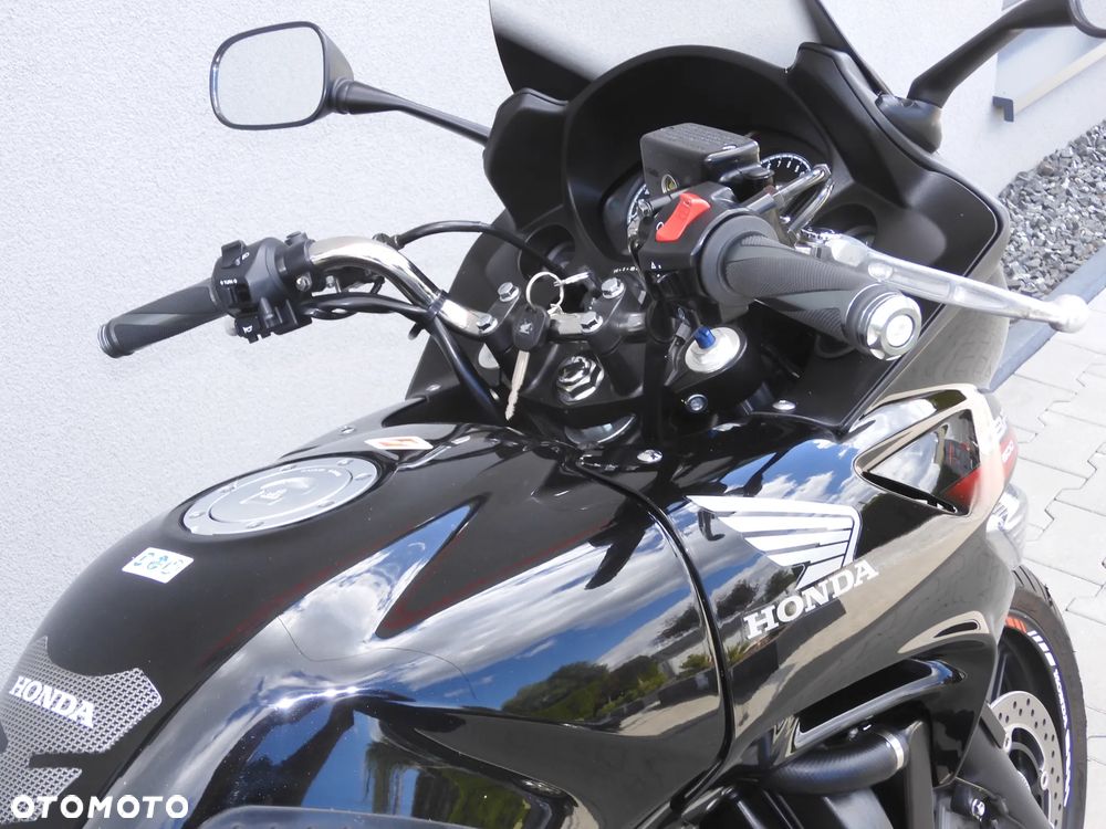 Honda CBF - 20