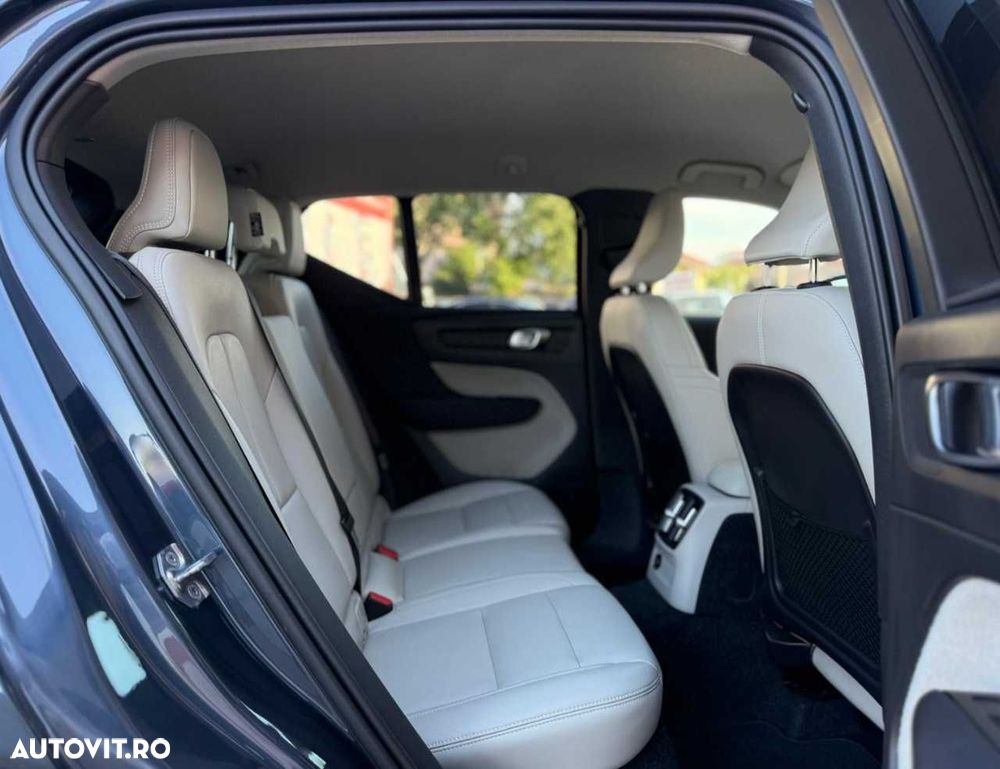 Volvo XC 40 - 19