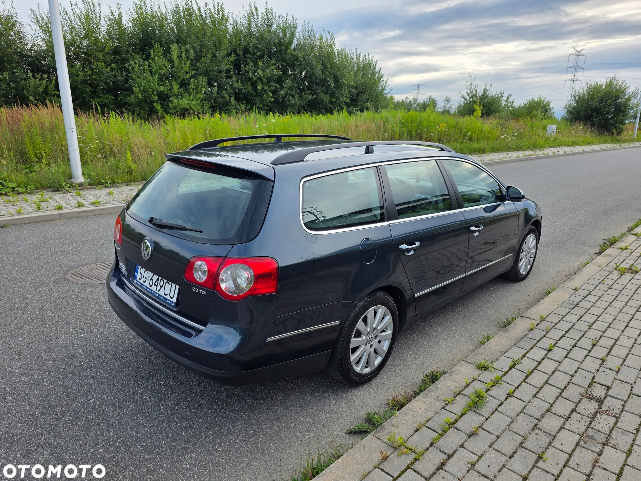 Volkswagen Passat 2.0 TDI DPF Highline - 3
