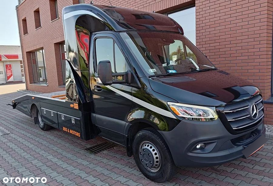 Mercedes-Benz Sprinter - 3