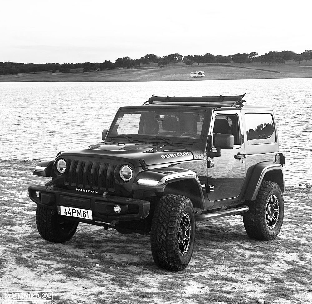 Jeep Wrangler - 2