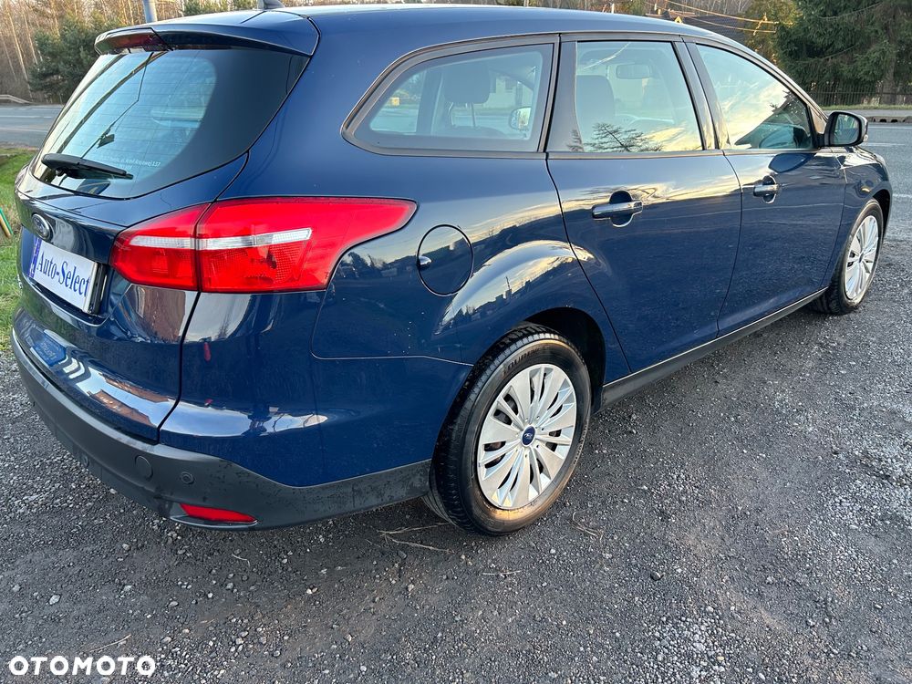 Ford Focus 1.6 Trend - 6