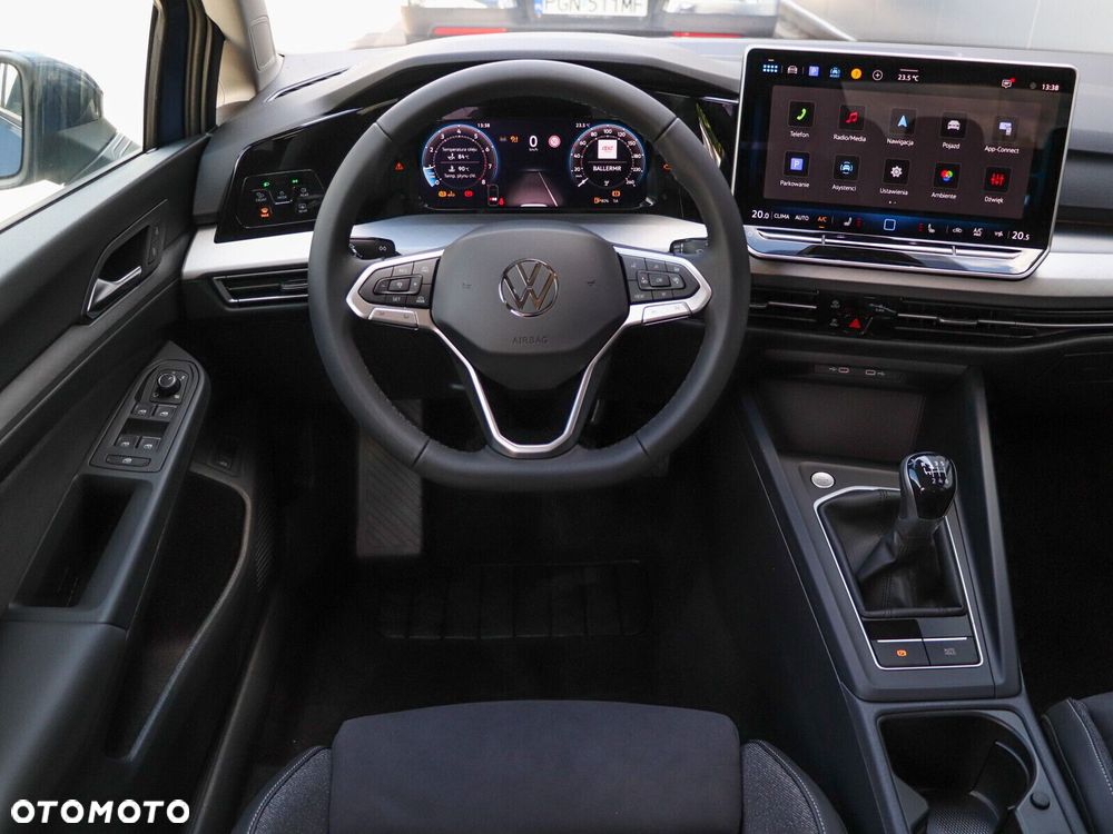 Volkswagen Golf - 14