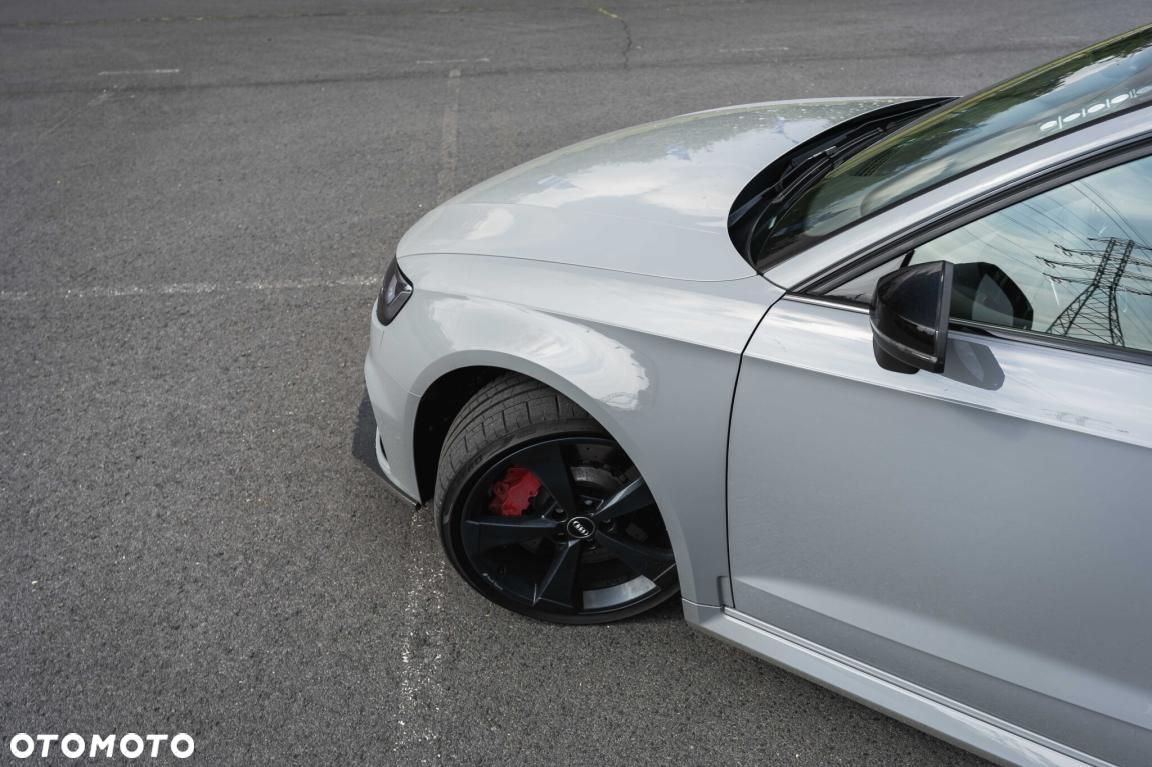 Audi RS3 Sportback - 11