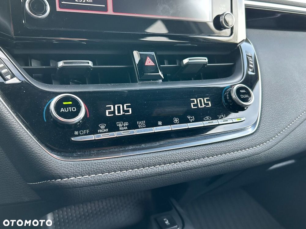 Toyota Corolla 2.0 Hybrid Comfort - 19