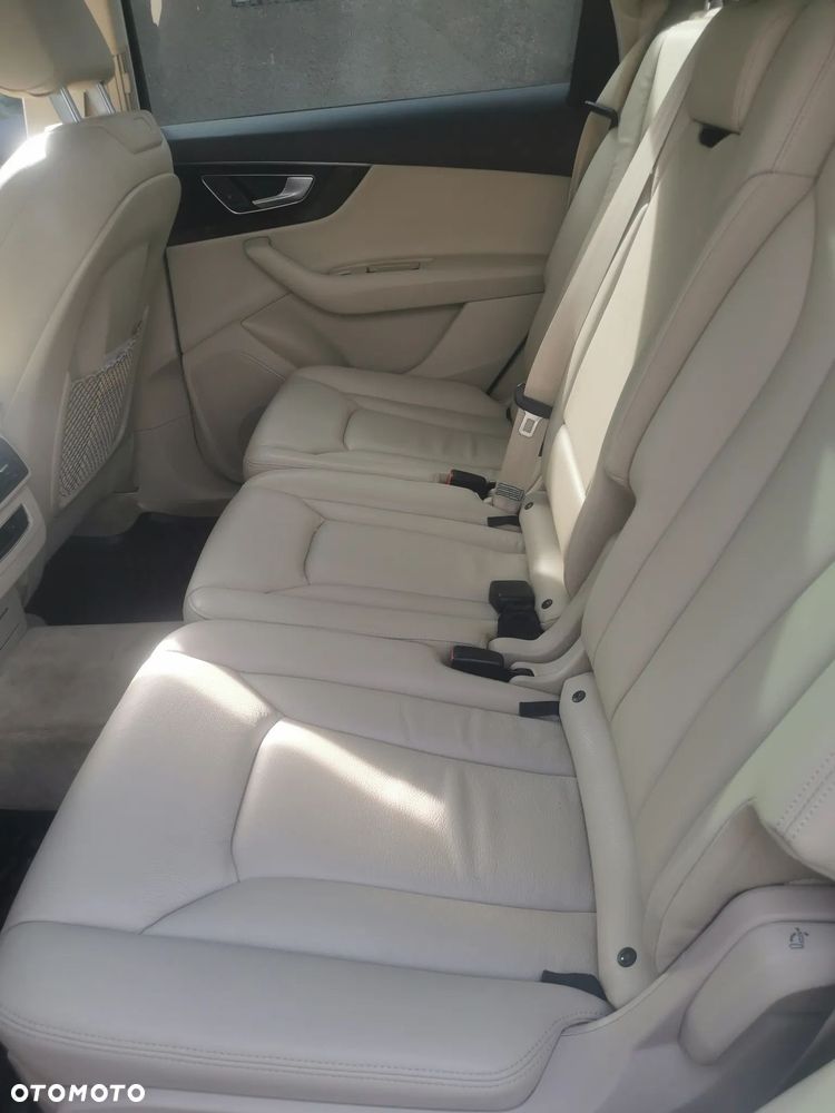 Audi Q7 - 20
