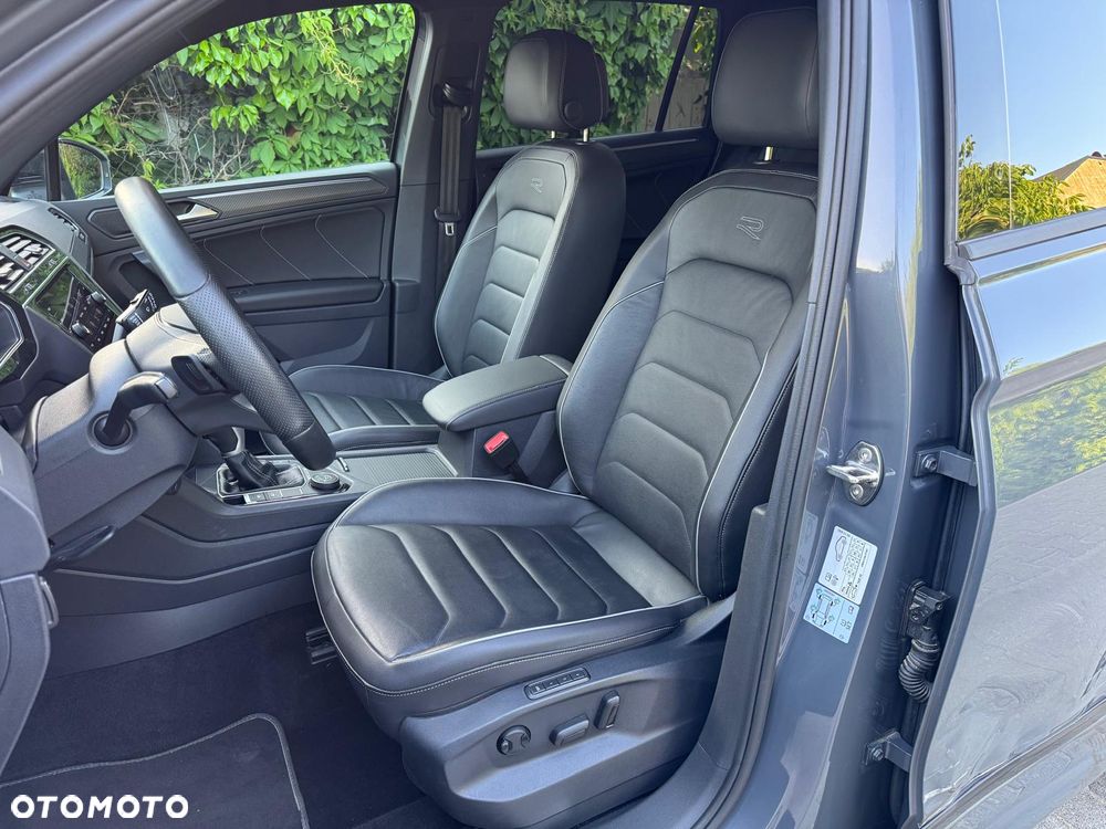 Volkswagen Tiguan 2.0 TDI SCR 4MotION DSG R-Line - 21